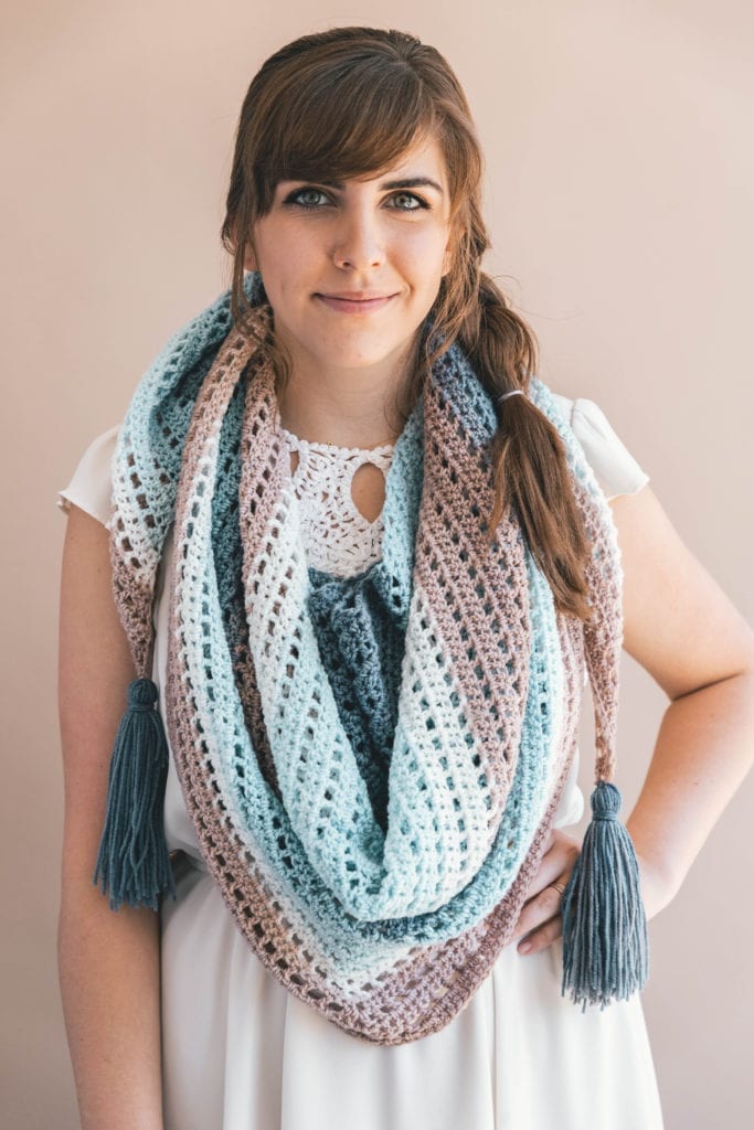 Crochet Wrap - Wishing Well Wrap - Free Crochet Pattern